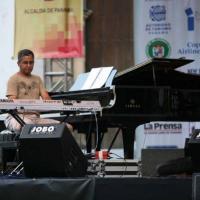 Luis Thomas